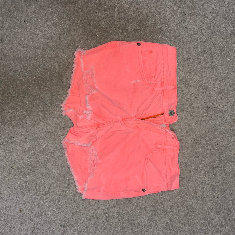 Abercrombie & Fitch pink jean shorts.